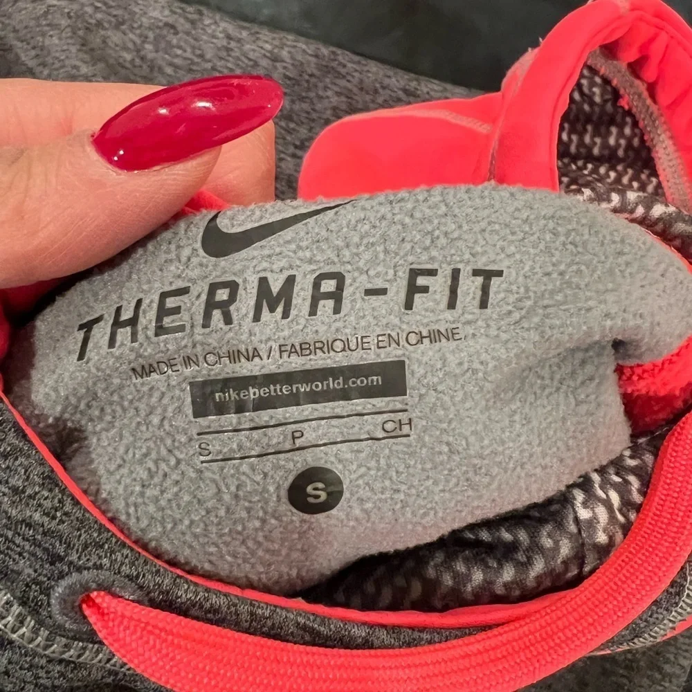 🔥Nike Thermal Fit hoodie🔥